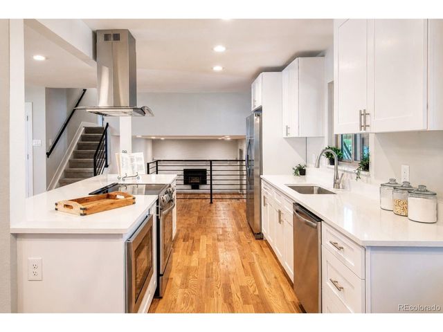 1969 S Urban St, Lakewood, CO 80228