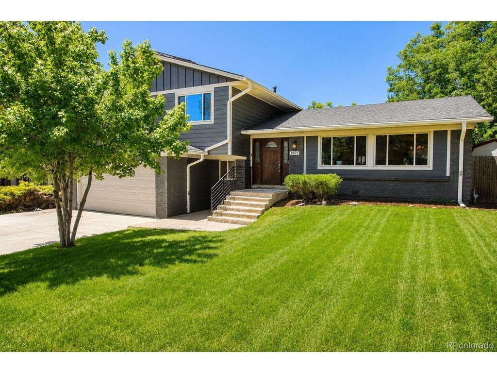 1969 S Urban St, Lakewood, CO 80228