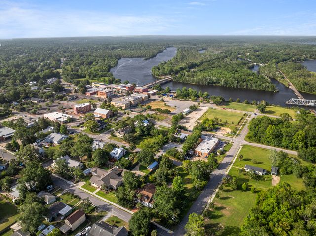 5108 Escambia Street, Milton, FL 32570