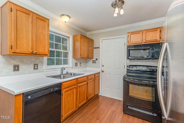 109 Gatepost Lane, Cary, NC 27513