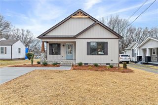 1007 Wentworth Street, Reidsville, NC 27320