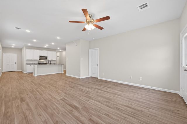 17104 Coulter Pine Court, Conroe, TX 77302