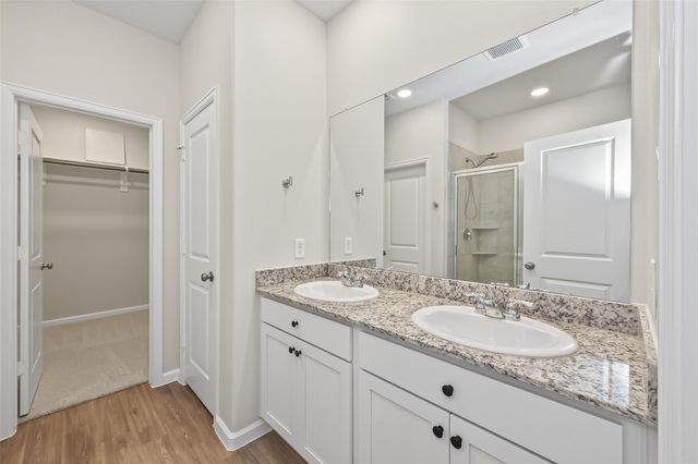 17104 Coulter Pine Court, Conroe, TX 77302