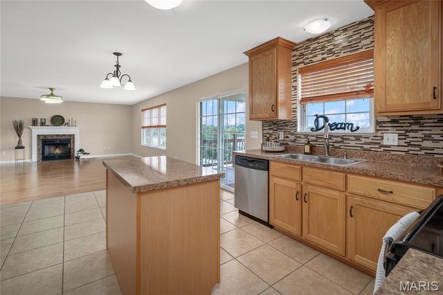 672 Berrywine Lane, Arnold, MO 63010