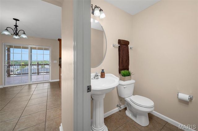 672 Berrywine Lane, Arnold, MO 63010