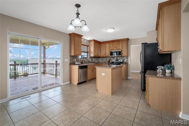 672 Berrywine Lane, Arnold, MO 63010