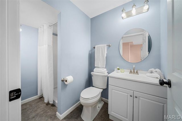 672 Berrywine Lane, Arnold, MO 63010