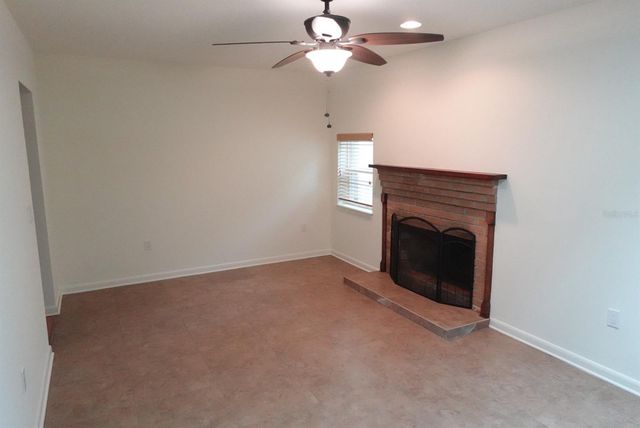 11715 N 51ST STREET, Tampa, FL 33617