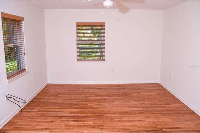 11715 N 51ST STREET, Tampa, FL 33617
