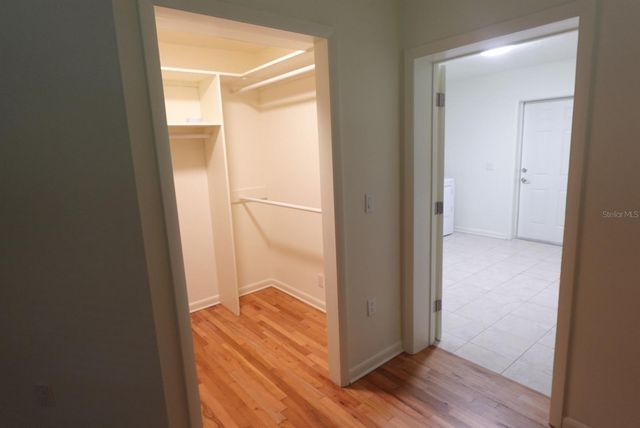 11715 N 51ST STREET, Tampa, FL 33617