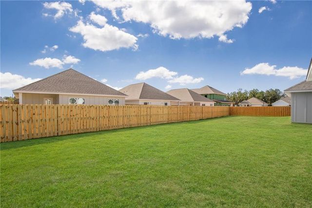 383 Haise Lane, Gulf Shores, AL 36542