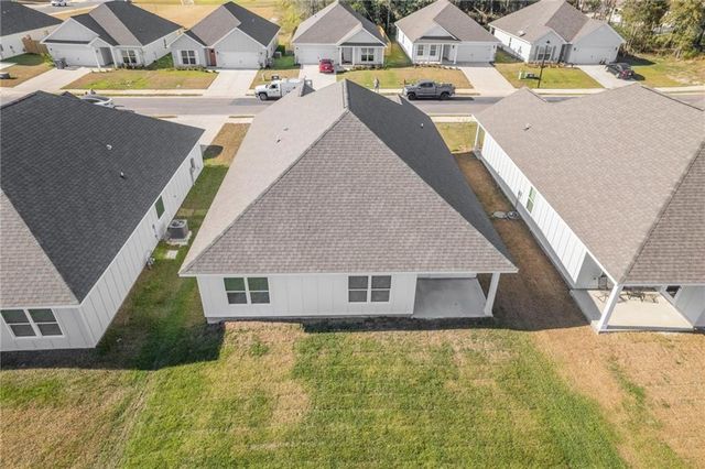 383 Haise Lane, Gulf Shores, AL 36542
