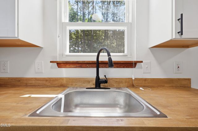 9506 Coachway, Chapel Hill, NC 27516