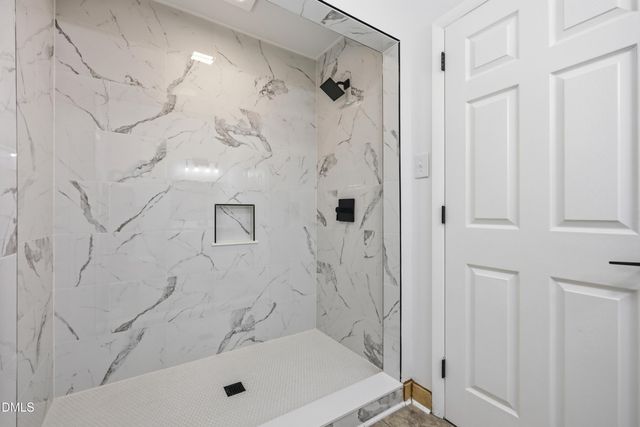 9506 Coachway, Chapel Hill, NC 27516