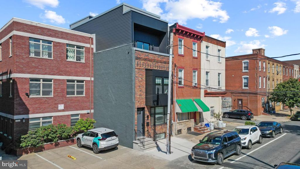 1027 CHRISTIAN ST, PHILADELPHIA, PA 19147 — photo 2