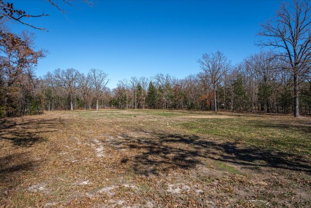 1909 VZ County Road 2403, Canton, TX 75103