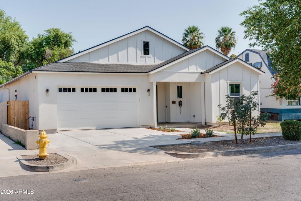 6002 W NORTHVIEW Avenue, Glendale, AZ 85301 — photo 3