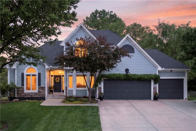 18224 153rd Street, Basehor, KS 66007
