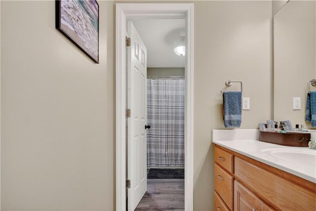 18224 153rd Street, Basehor, KS 66007