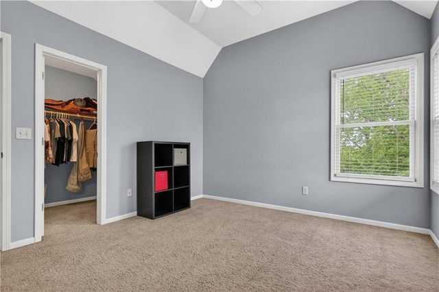 18224 153rd Street, Basehor, KS 66007