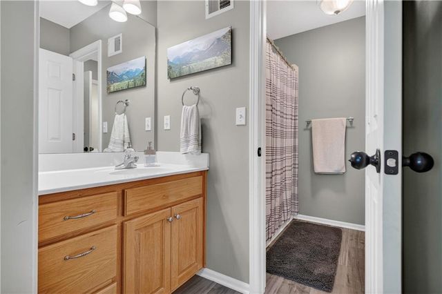 18224 153rd Street, Basehor, KS 66007