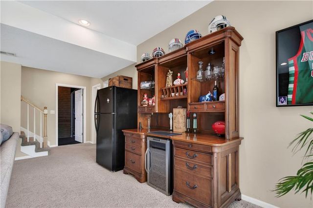18224 153rd Street, Basehor, KS 66007