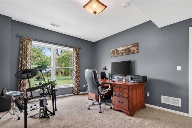 18224 153rd Street, Basehor, KS 66007