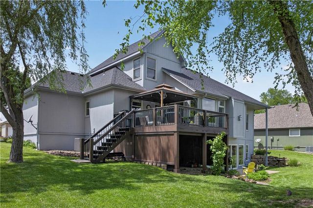 18224 153rd Street, Basehor, KS 66007
