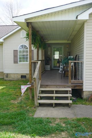 95 Porter Drive, Dutton, AL 35744