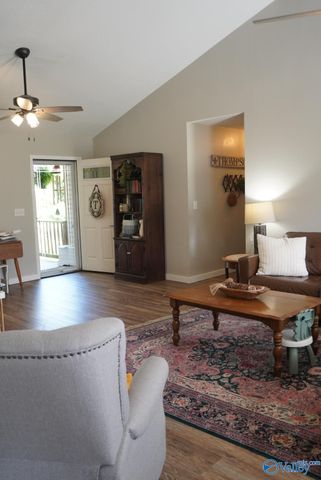 95 Porter Drive, Dutton, AL 35744