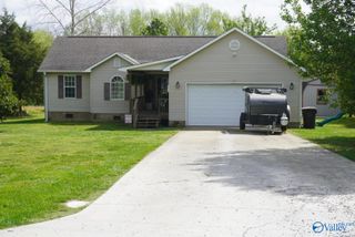 95 Porter Drive, Dutton, AL 35744