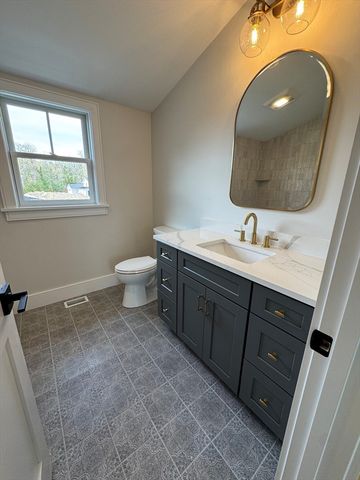 21 Josiah Path, Falmouth, MA 02540