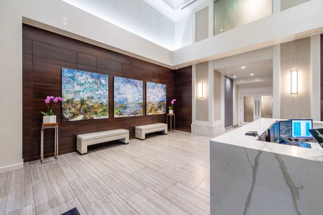 415 Church St Apt 1507, Nashville, TN 37219