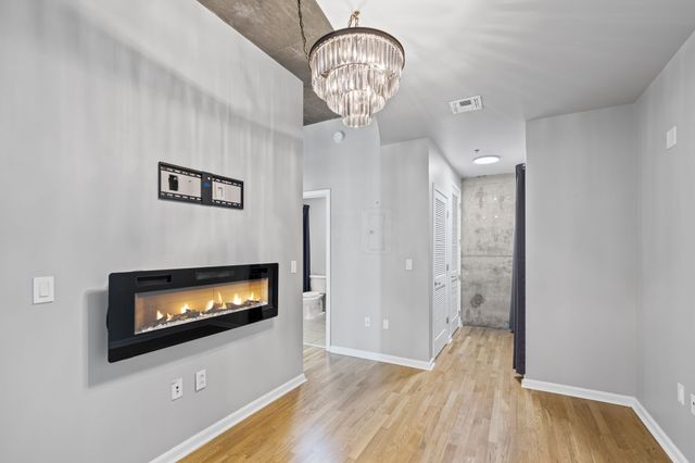 415 Church St Apt 1507, Nashville, TN 37219