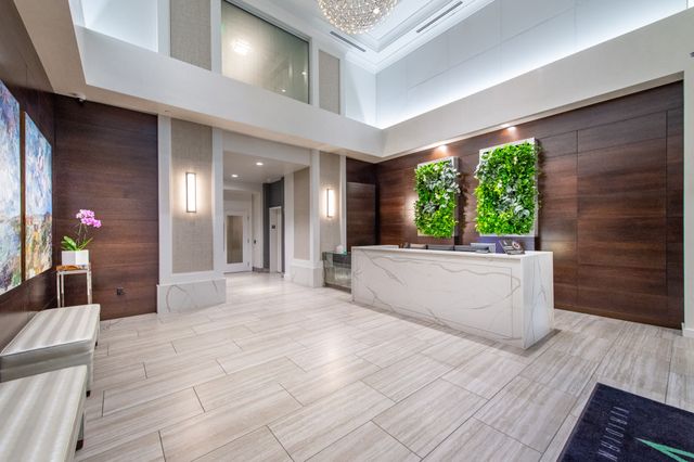 415 Church St Apt 1507, Nashville, TN 37219