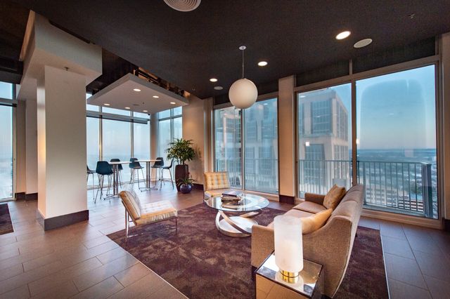 415 Church St Apt 1507, Nashville, TN 37219