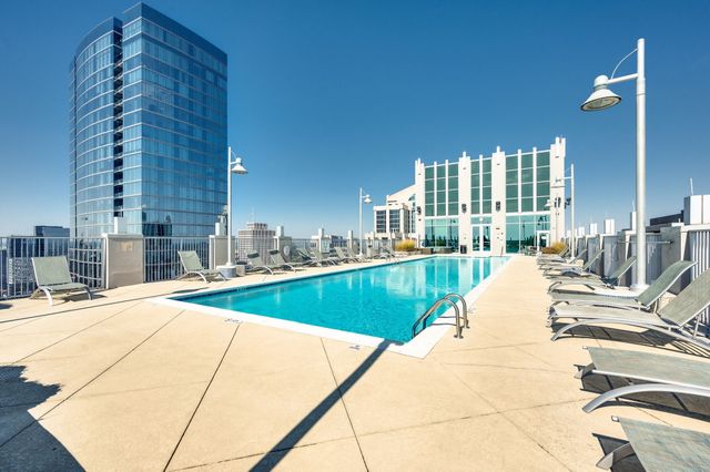 415 Church St Apt 1507, Nashville, TN 37219