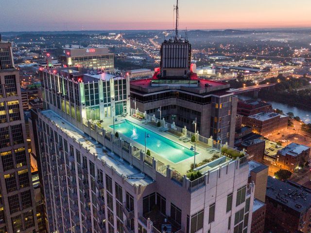 415 Church St Apt 1507, Nashville, TN 37219