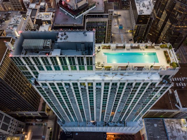 415 Church St Apt 1507, Nashville, TN 37219