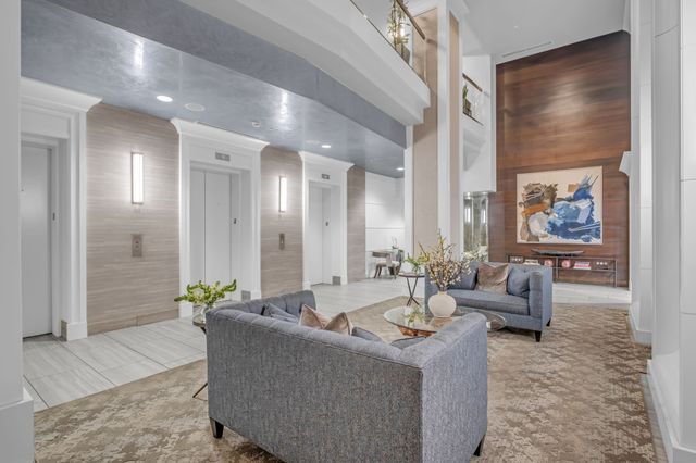 415 Church St Apt 1507, Nashville, TN 37219