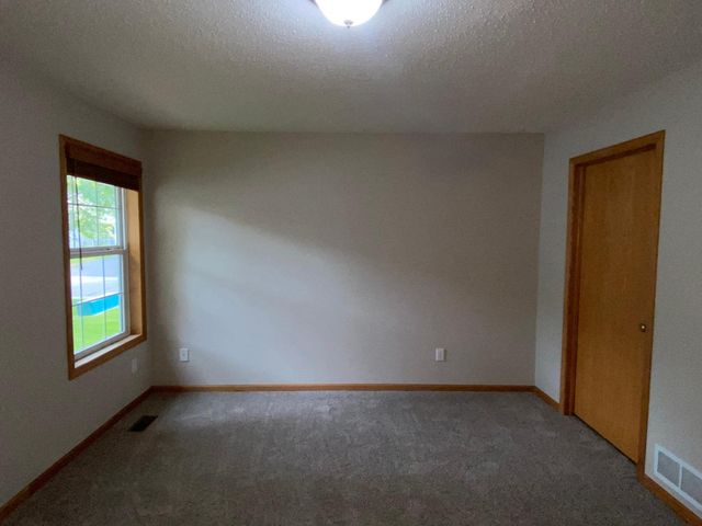 2617 Alpine Court, Monticello, MN 55362