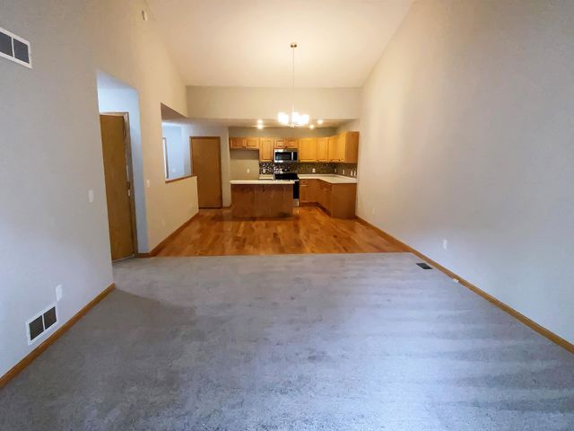 2617 Alpine Court, Monticello, MN 55362