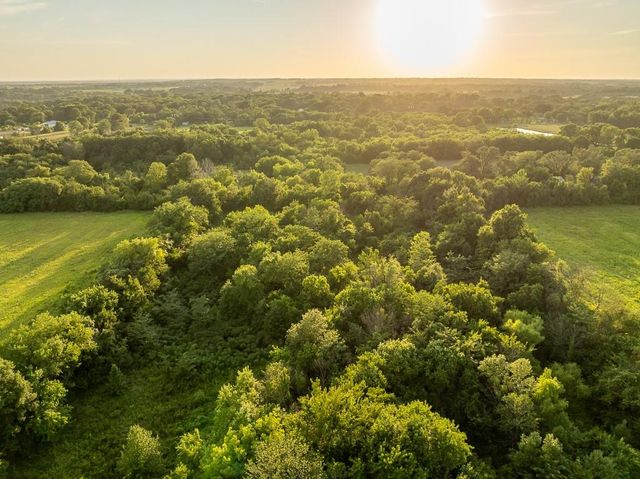 E 267th Road, Harrisonville, MO 64701