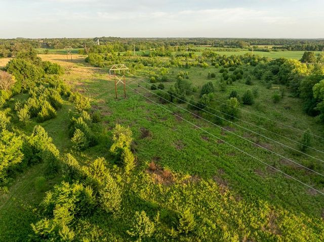 E 267th Road, Harrisonville, MO 64701