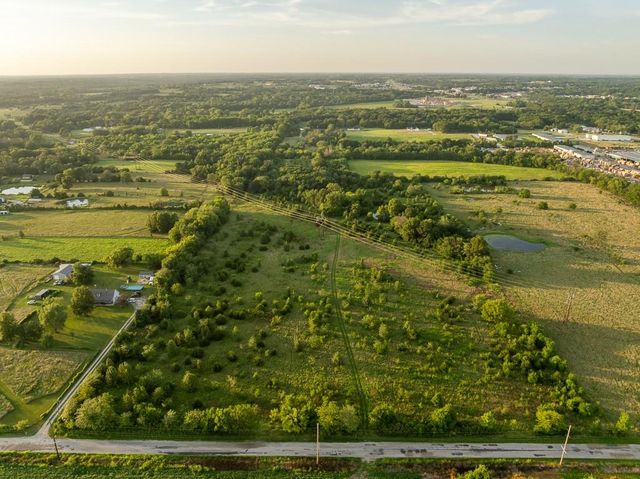 E 267th Road, Harrisonville, MO 64701