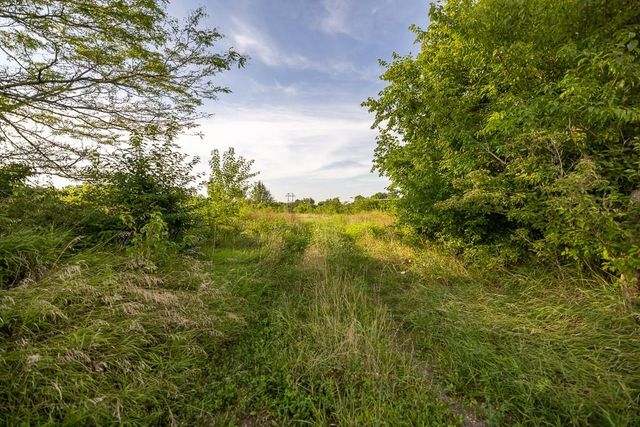 E 267th Road, Harrisonville, MO 64701