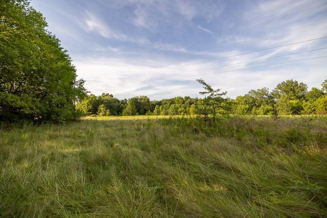 E 267th Road, Harrisonville, MO 64701