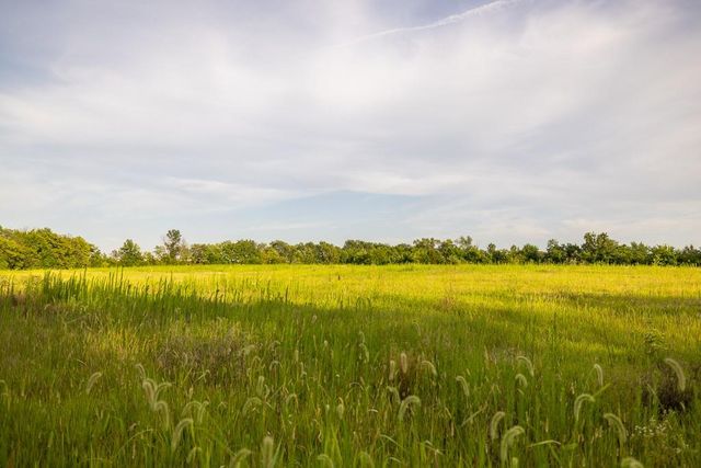 E 267th Road, Harrisonville, MO 64701