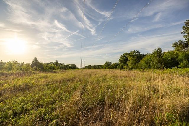 E 267th Road, Harrisonville, MO 64701