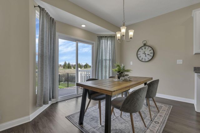 12482 Prairie View Drive NW, Pickerington, OH 43147